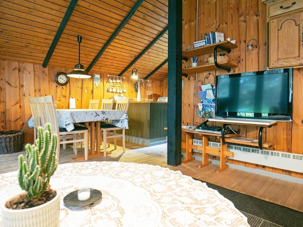 6 Person Holiday Home In L Kken Lokken Exterior photo